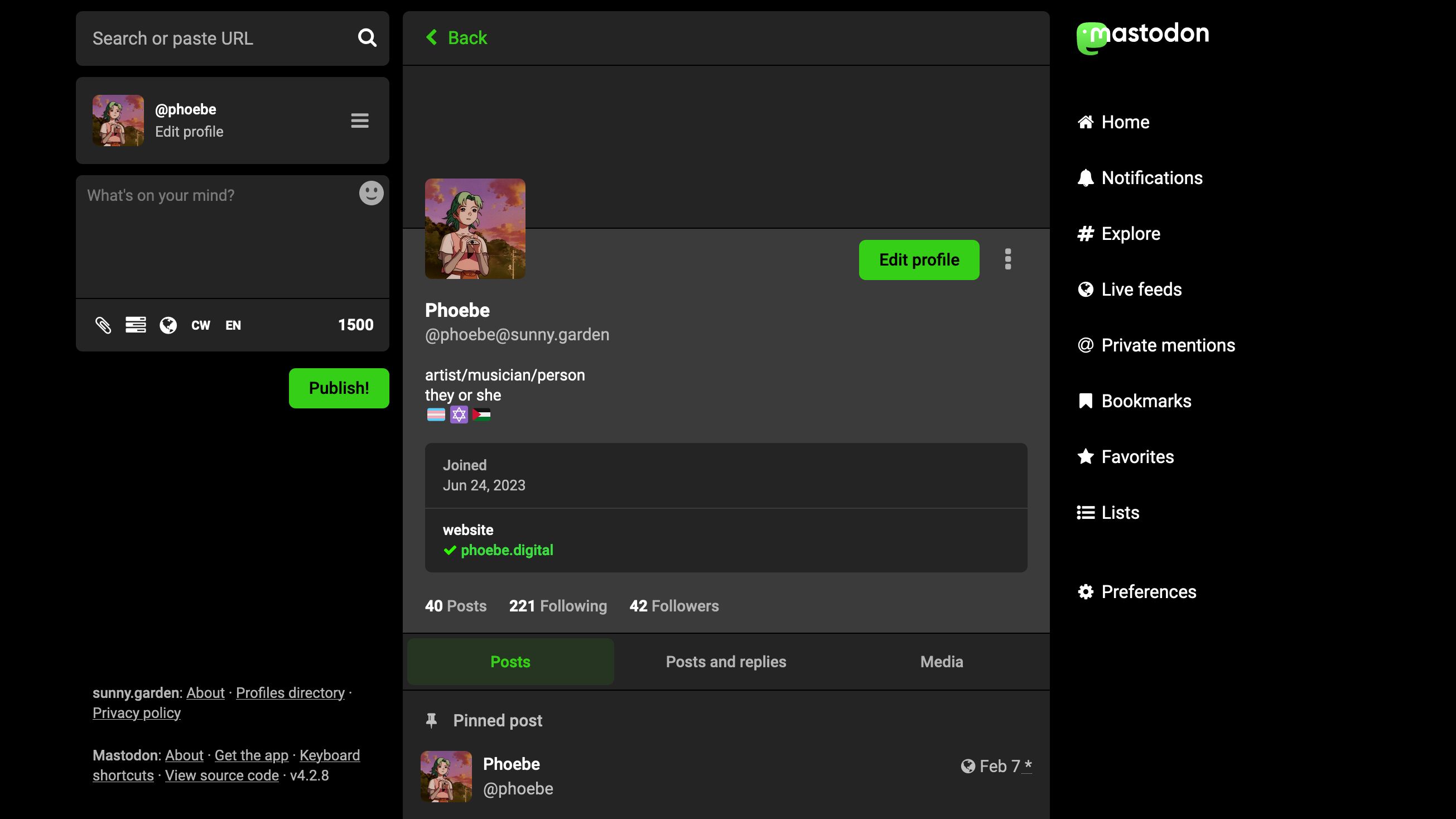 Screenshot of Phoebe's Mastodon Theme