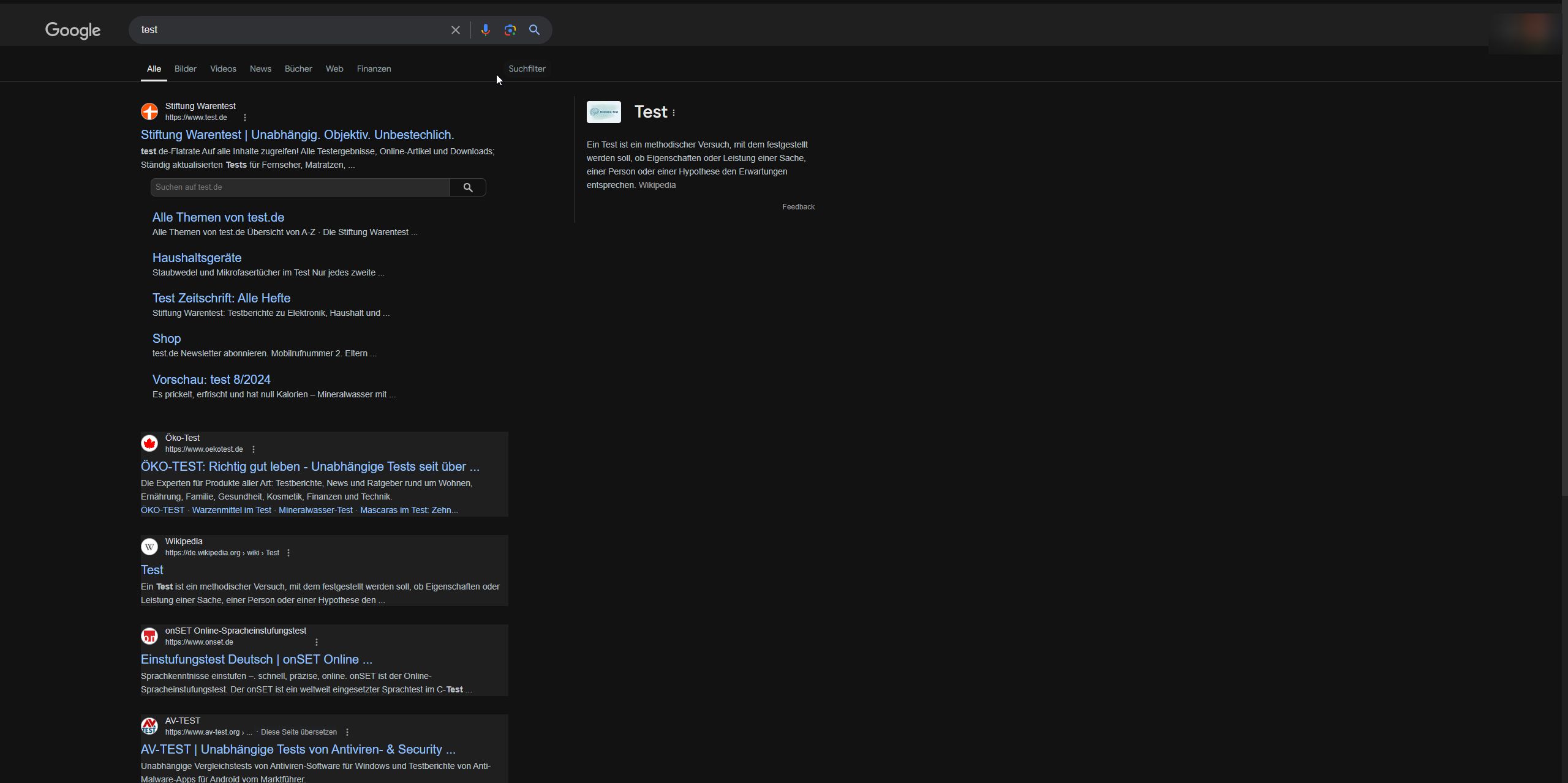 Screenshot of Google Dark Theme