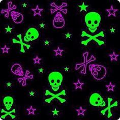 Screenshot of Purple and green skull youtube background