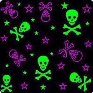 Screenshot of Purple and green skull youtube background